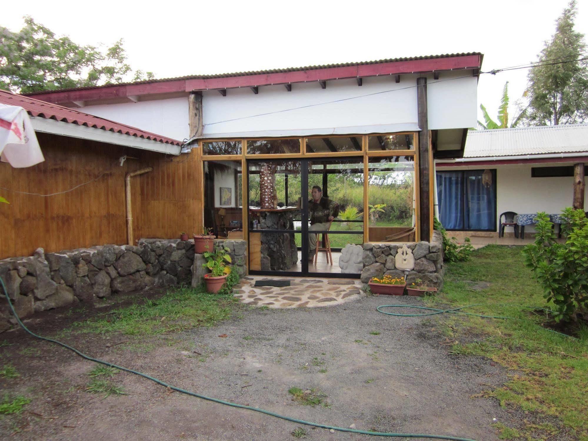 Hotel Atavai Χάνγκα Ρόα Εξωτερικό φωτογραφία