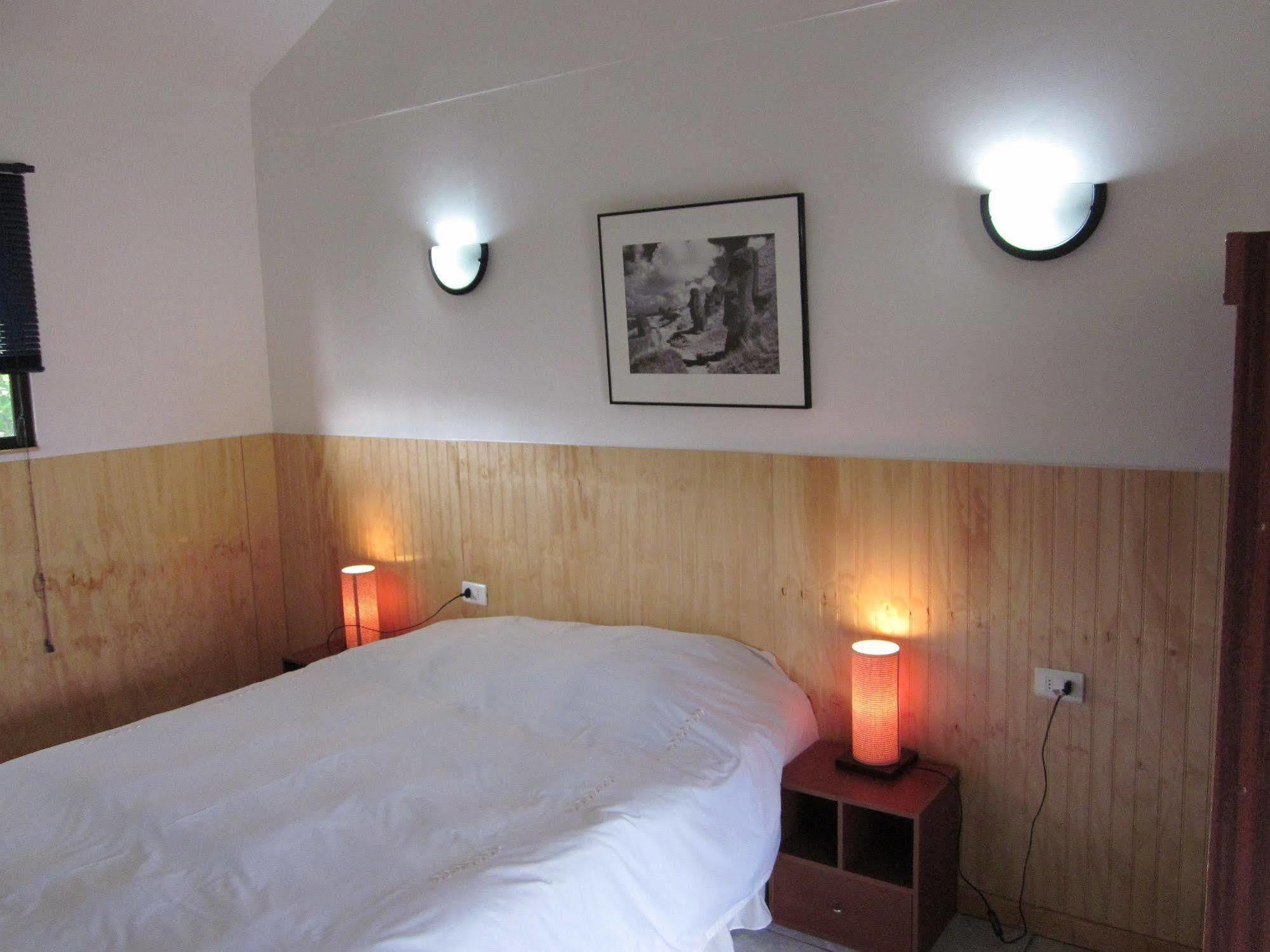 Hotel Atavai Χάνγκα Ρόα Εξωτερικό φωτογραφία