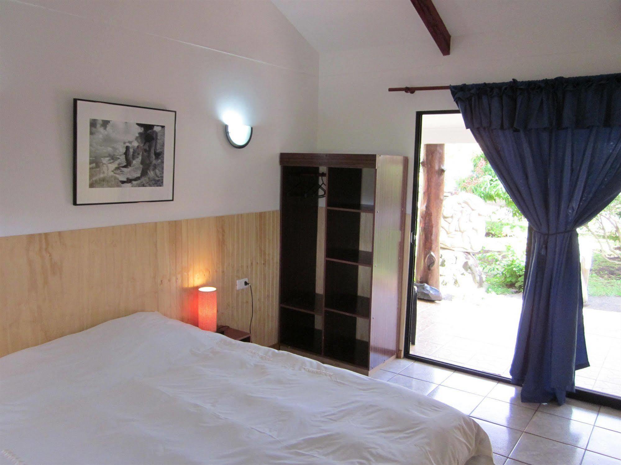 Hotel Atavai Χάνγκα Ρόα Εξωτερικό φωτογραφία