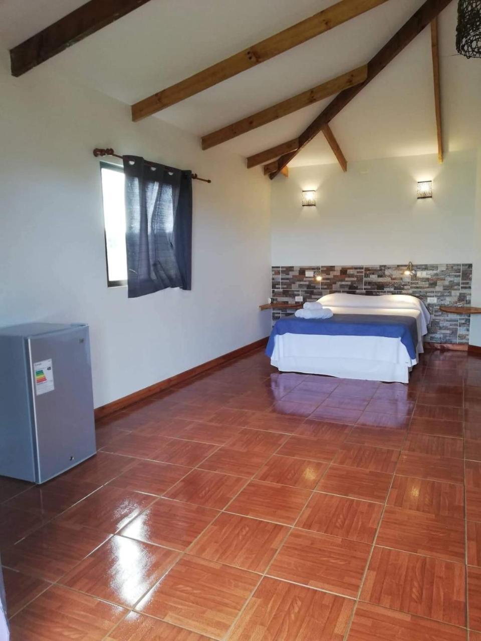 Hotel Atavai Χάνγκα Ρόα Εξωτερικό φωτογραφία