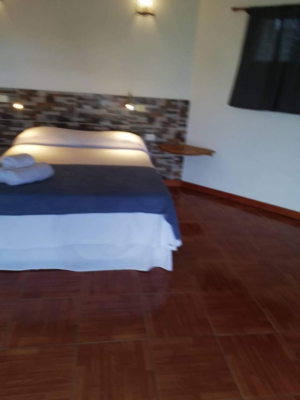 Hotel Atavai Χάνγκα Ρόα Εξωτερικό φωτογραφία